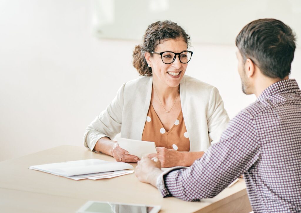 איך למצוא עבודה ללא ניסיון